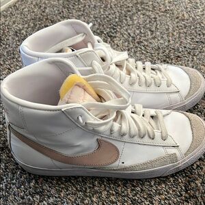 Nike White and Pink High-Top Sneakers with Padded Ankle. Preloved!!